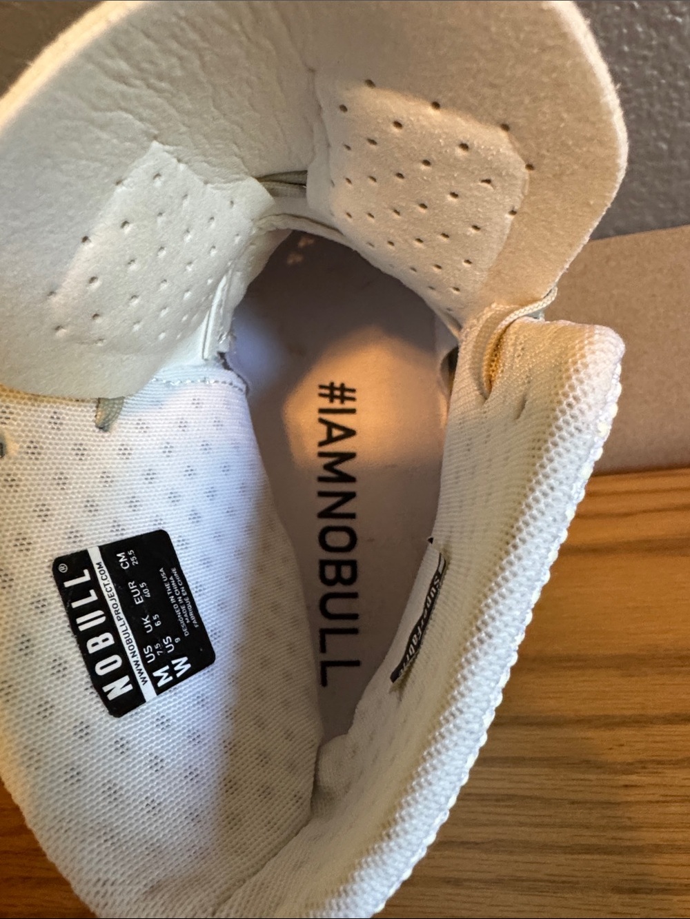 Women’s NOBULL workout shoes in size Women’s 9 (men’s 7.5) pure white. - Picture 10 of 10